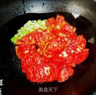西红柿面絮汤的做法步骤:3