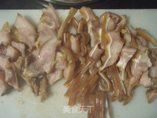 让人食指大动的下酒菜--卤猪耳朵的做法步骤:11