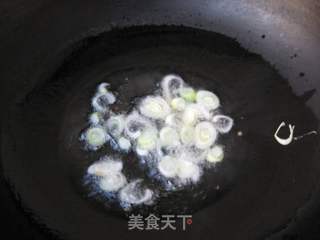 鱿鱼辣白菜炒饭的做法步骤：5