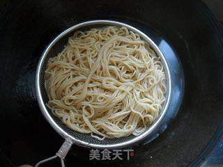 花生芝香拌面的做法步骤:10
