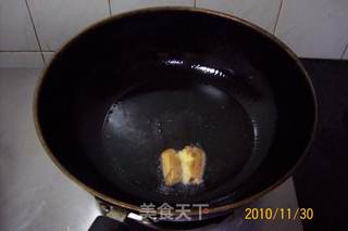 【飞禽美味精典】-《根茎蔬果炒乳鸽》又名《时蔬根茎炒乳鸽》的做法步骤：11