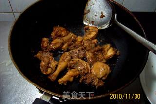 【飞禽美味精典】《萝卜大葱炒乳鸽》的做法步骤：13