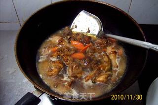 【飞禽美味精典】《萝卜大葱炒乳鸽》的做法步骤：15