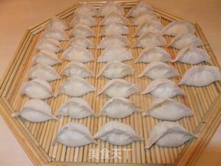 胡萝卜肉水饺的做法步骤:13