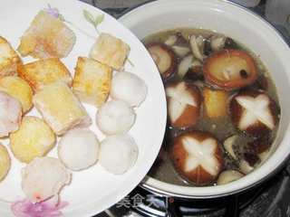 海鲜丸子乌冬面的做法步骤:4