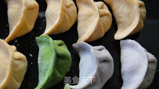 [美食家主题赛---第四季]---绚丽多姿的酸菜饺子的做法步骤：22