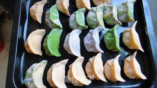 [美食家主题赛---第四季]---绚丽多姿的酸菜饺子的做法步骤：23