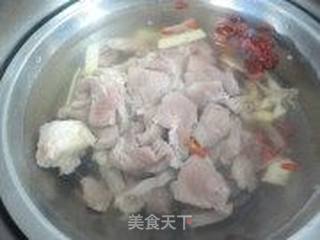 清甜清蒸猪舌汤的做法步骤:3