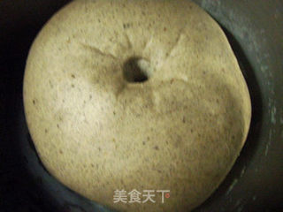 适合秋冬健康养生--黑芝麻核桃吐司（吐司之旅5）的做法步骤：6
