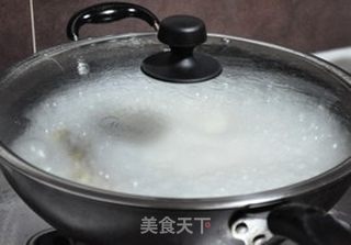 鲫鱼荷包蛋萝卜丝汤的做法步骤:5