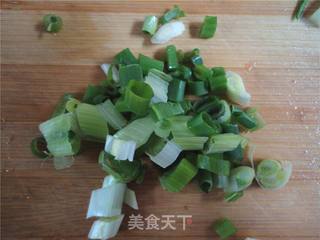 腊肉五彩蝴蝶面的做法步骤:5