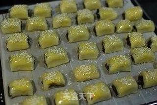 香酥红豆卷的做法步骤:9