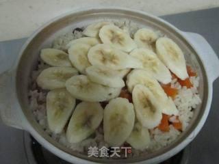 美容养颜的南瓜香蕉煲仔饭的做法步骤:6