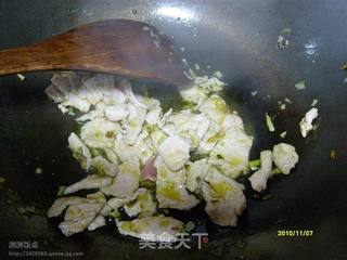 佛手炒肉片的做法步骤：2