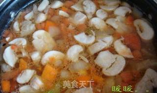 蔬菜牛肉汤的做法步骤:7