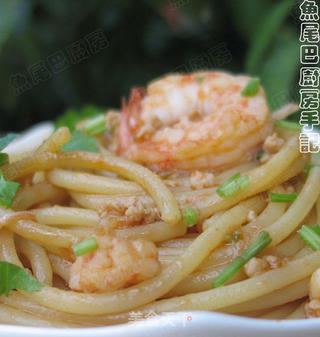 肉酱虾仁拌意面的做法步骤:20