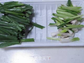 大蒜姬菇炒肉片的做法步骤：4