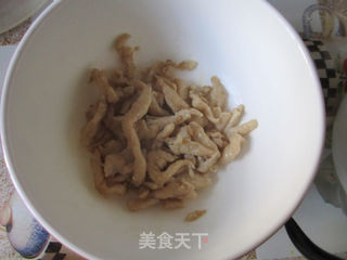 京酱鸡丝的做法步骤：4