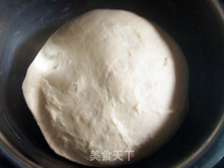 椰丝球面包的做法步骤:3