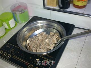 清炖牛肉的做法步骤:2