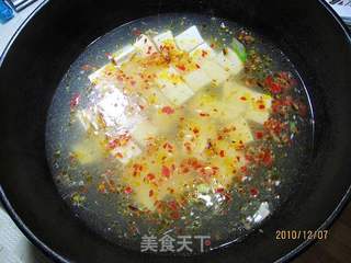 剁椒金针豆腐汤的做法步骤：4