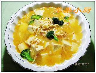 剁椒金针豆腐汤的做法步骤：7