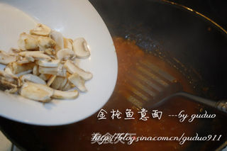 茄汁金枪鱼意大利面的做法步骤:7