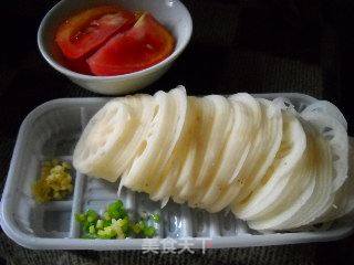 茄汁鲜藕片的做法步骤:2