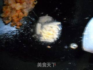 西兰花梗炒腊肠的做法步骤：4