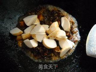 梅菜芋头红烧肉的做法步骤:9