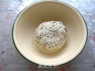 芝麻海苔苏打饼干的做法步骤:7