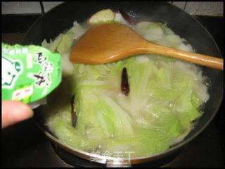 白菜鱿鱼豆腐煲的做法步骤:8