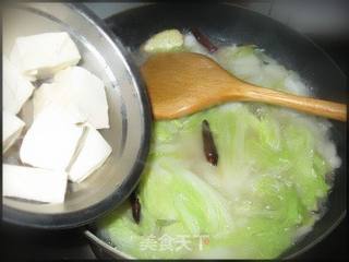 白菜鱿鱼豆腐煲的做法步骤:9
