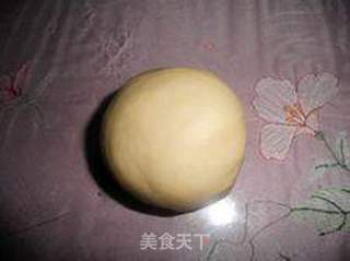 圣诞点心------豆沙肉松面包的做法步骤:7