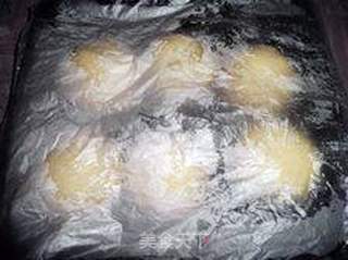 圣诞点心------豆沙肉松面包的做法步骤:8