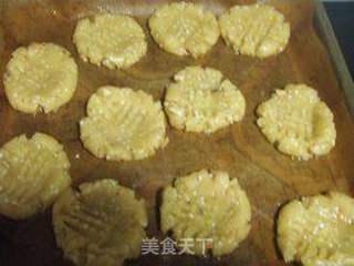有百年历史的中式酥饼---芝麻花生桃酥的做法步骤:11