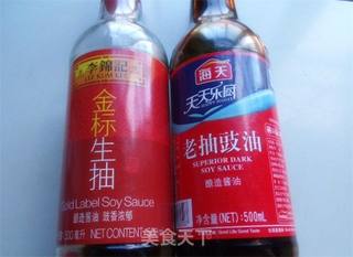 上海本帮特色的浓油赤酱——外婆红烧肉的做法步骤:3