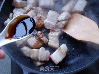 上海本帮特色的浓油赤酱——外婆红烧肉的做法步骤:6