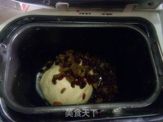 在欧洲盛传三百年不衰的圣诞面包——史多伦(Stollen)的做法步骤:5