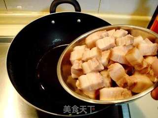 家常菜“梅干菜烧肉”的做法步骤:8