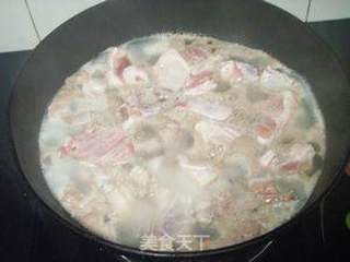 什么方法吃羊肉最有营养--葱香焖羊排的做法步骤：6