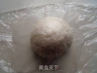 菜鸟也能做到零失败——金枪鱼火腿pizz的做法步骤:2