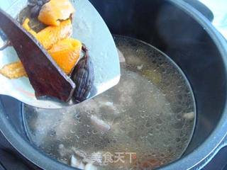 喜气洋洋----红红火火羊肉煲的做法步骤:6