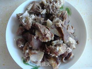 喜气洋洋----红红火火羊肉煲的做法步骤:7