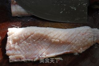 年年有鱼(余)——糖醋浇汁鱼的做法步骤:5