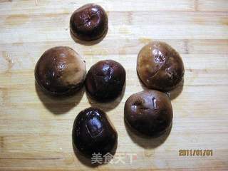 团团圆圆——菇香三彩鸡丸的做法步骤:6