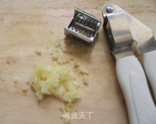 喜气洋洋----孜然烤羊排的做法步骤:3