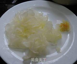 金玉满堂---金瓜银耳羹的做法步骤:13
