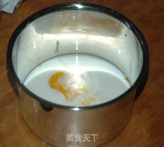 8寸戚风蛋糕--之生日蛋糕米老鼠的做法步骤:3