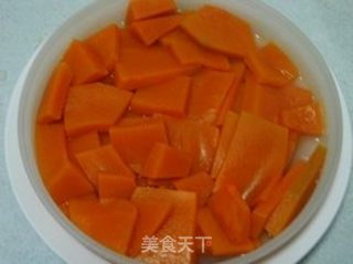 金银满盆--金银元宝饺子的做法步骤:3